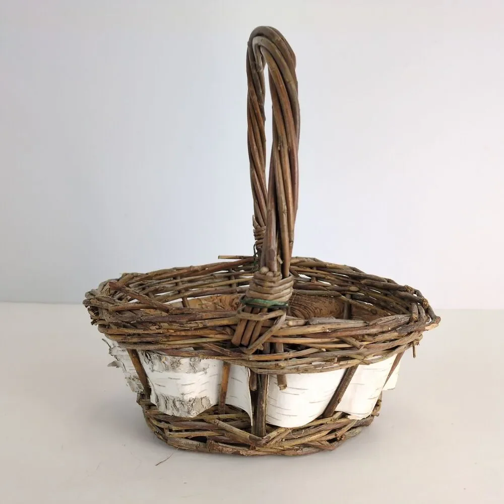 Vintage‎ White Birch Bark Lined Woven Willow Scandinavian-Style Foraging Basket